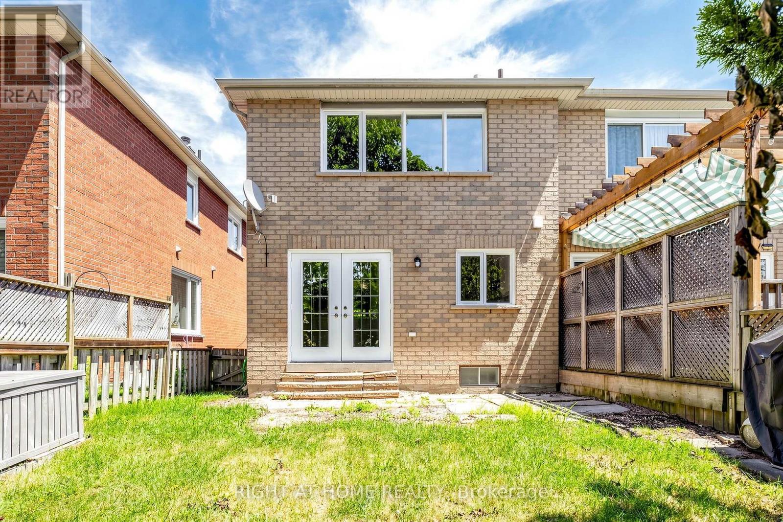 22 Foxtail Ridge, Newmarket, Ontario  L3X 1Z6 - Photo 35 - N13573508
