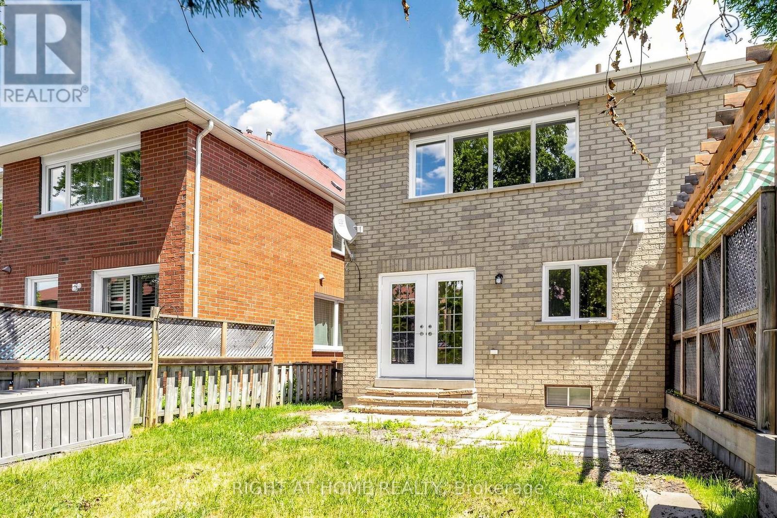22 Foxtail Ridge, Newmarket, Ontario  L3X 1Z6 - Photo 36 - N13573508
