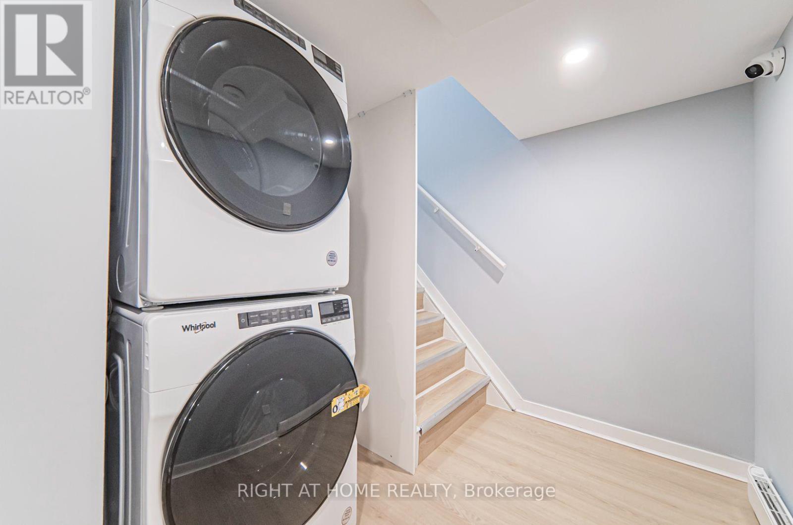 Main - 250 Beechy Drive, Richmond Hill, Ontario  L4C 2X7 - Photo 13 - N13573604