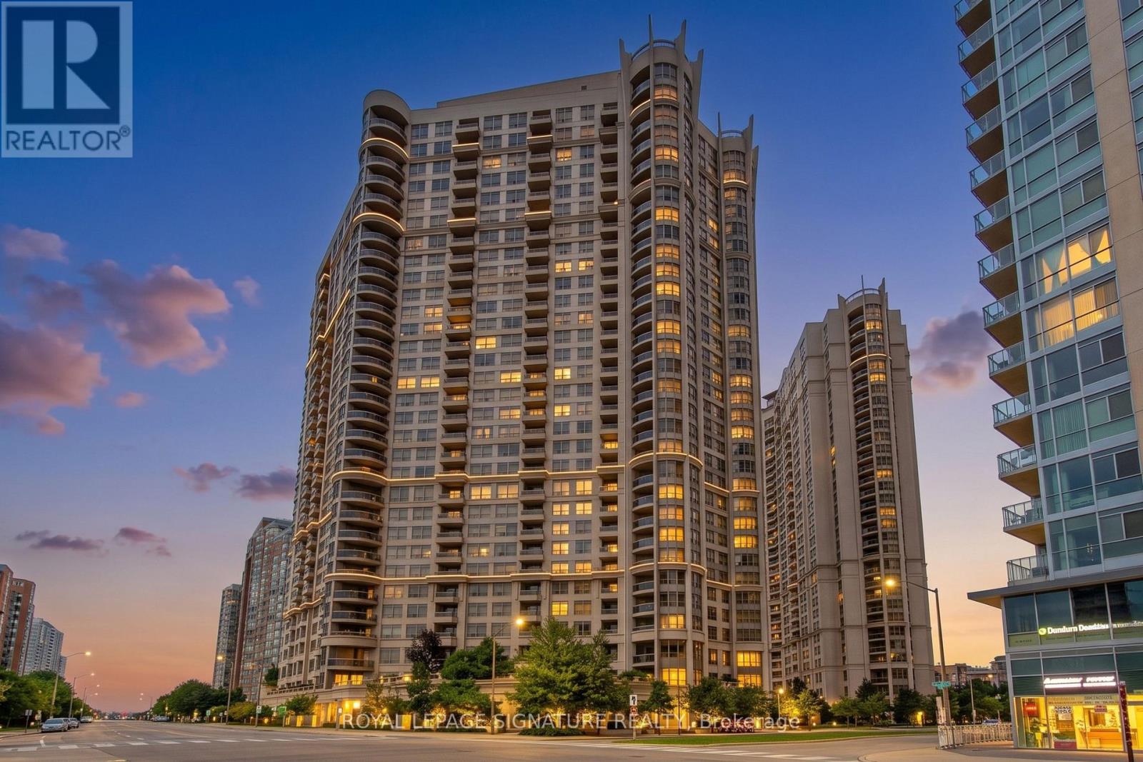 906 - 3880 DUKE OF YORK BOULEVARD, Mississauga, Ontario