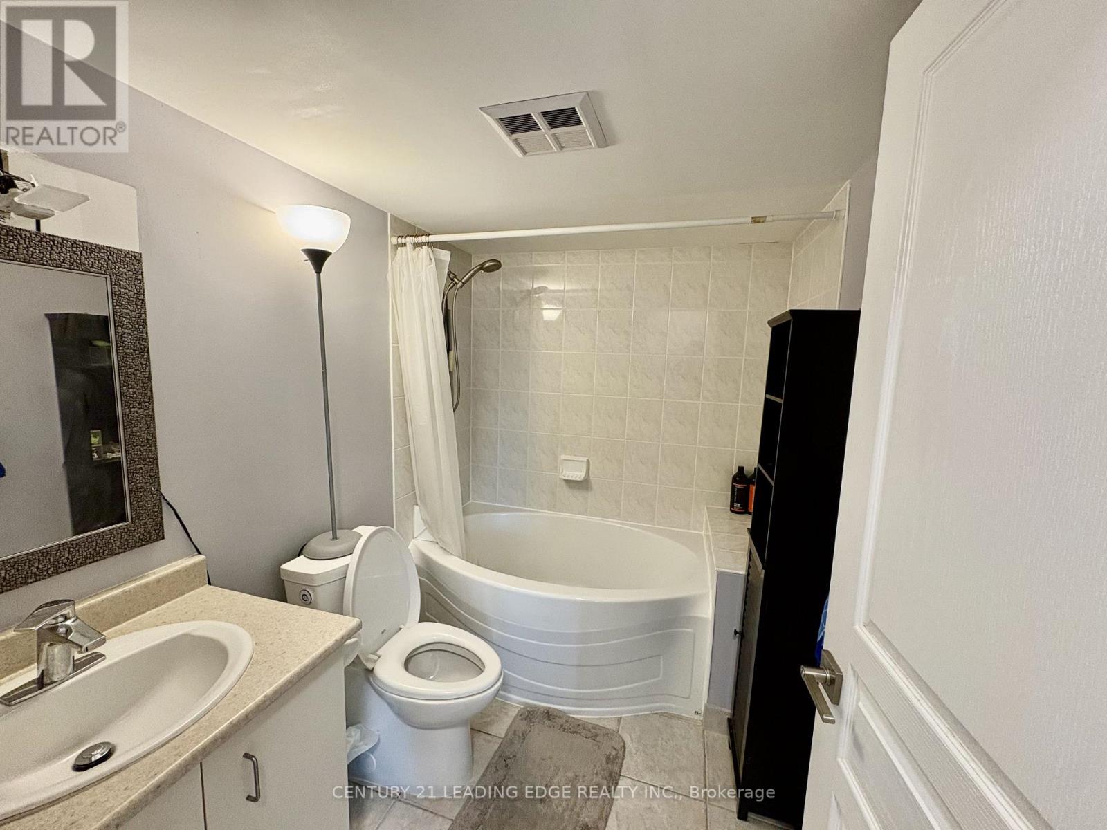 1107 - 2565 Erin Centre Boulevard, Mississauga, Ontario  L5M 6Z8 - Photo 13 - W13573496