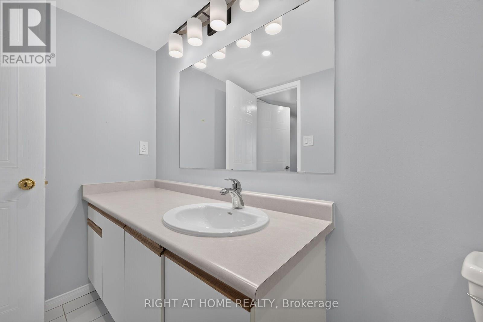 306 - 5080 Pinedale Avenue, Burlington, Ontario  L7L 5V7 - Photo 32 - W13573534