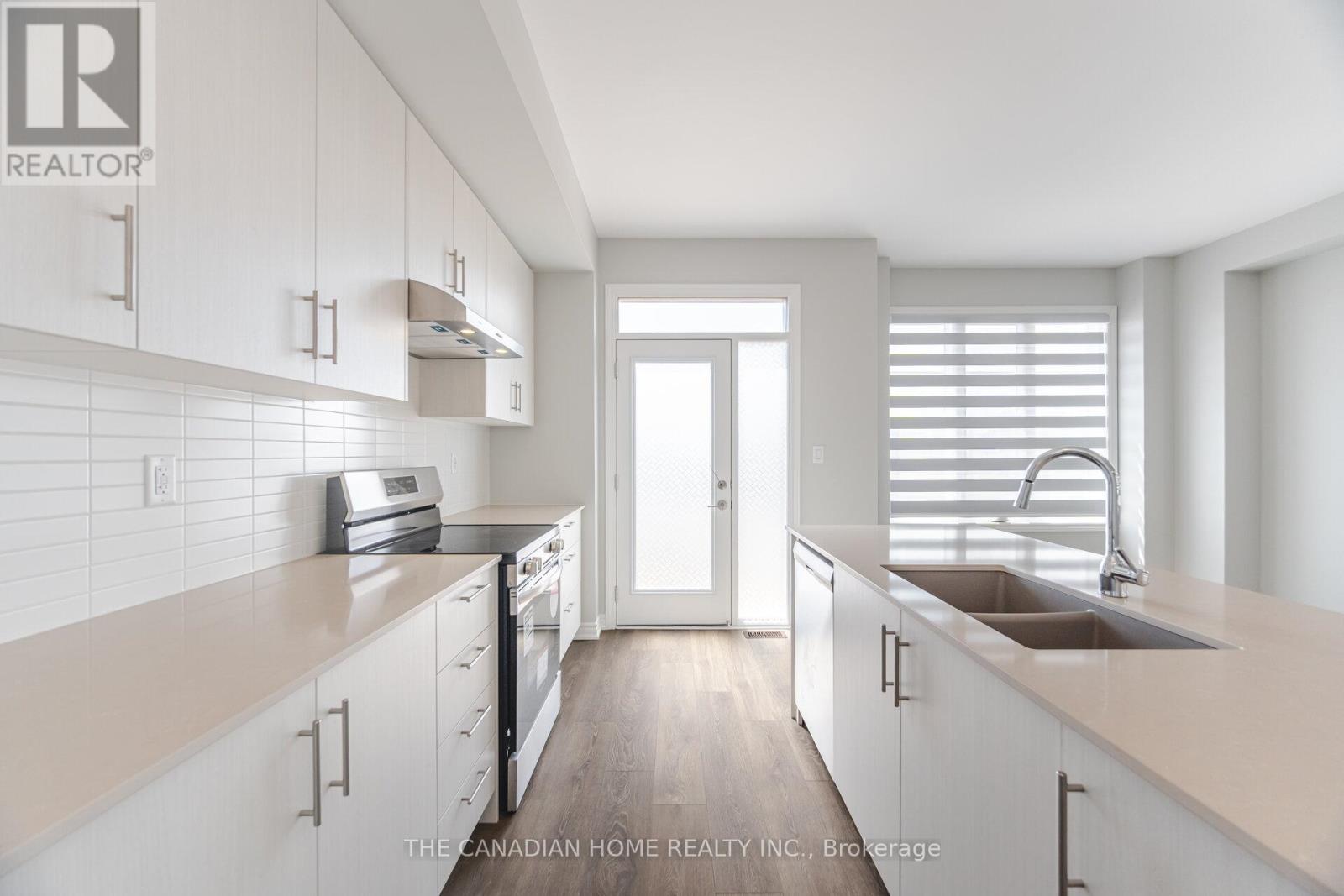 3072 Robert Lamb Boulevard, Oakville, Ontario  L6H 7H5 - Photo 14 - W13573552