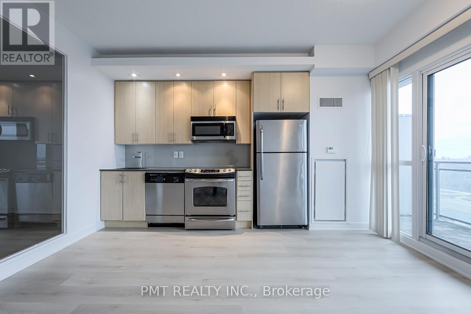 2722 - 165 LEGION ROAD N