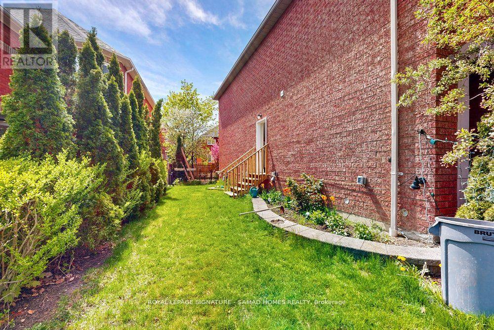 Bsmt - 456 Barondale Drive, Mississauga, Ontario  L4Z 3W2 - Photo 3 - W13573652