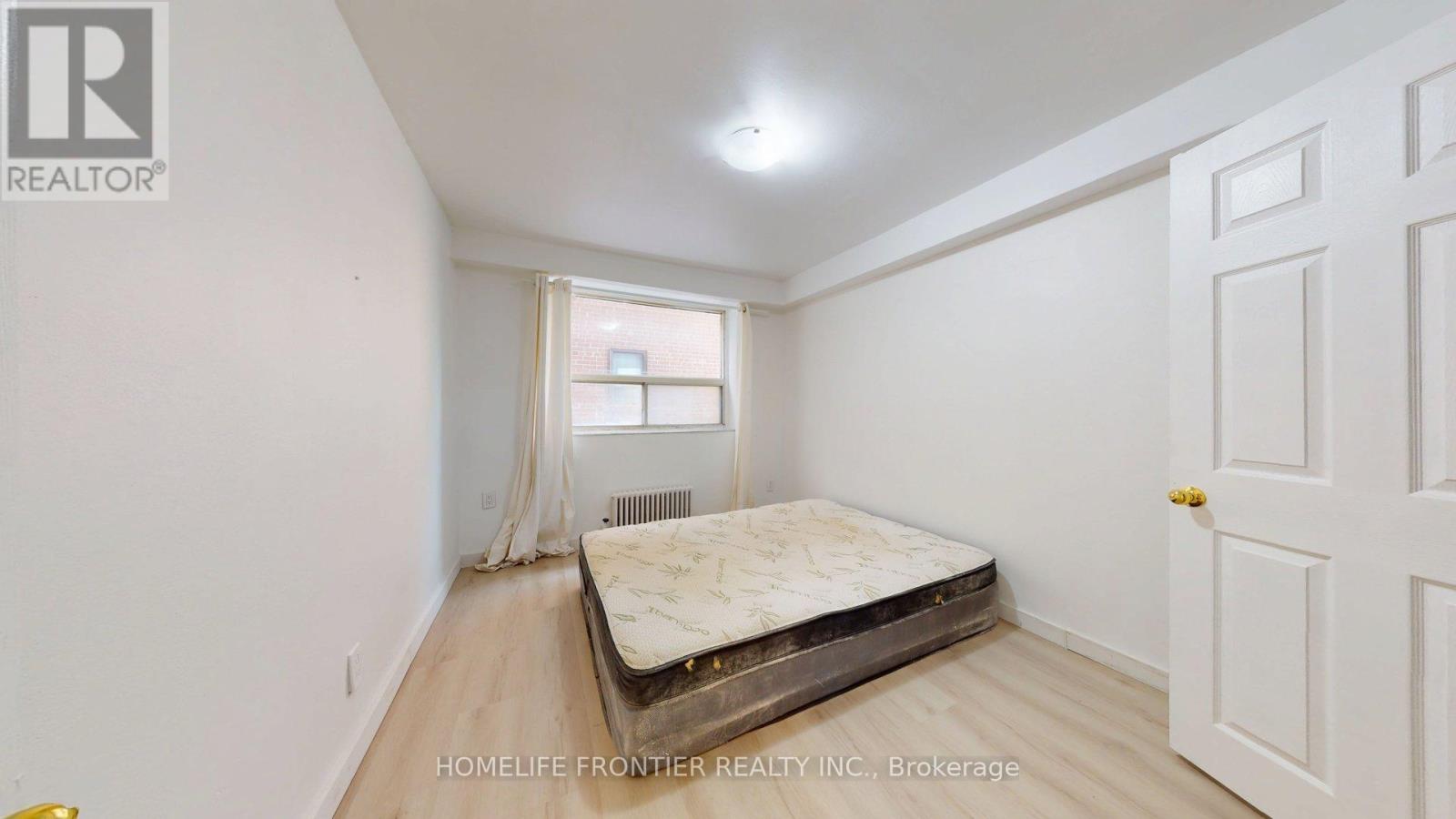 #2 - 1110 Weston Road, Toronto, Ontario  M6N 3S4 - Photo 8 - W13573670