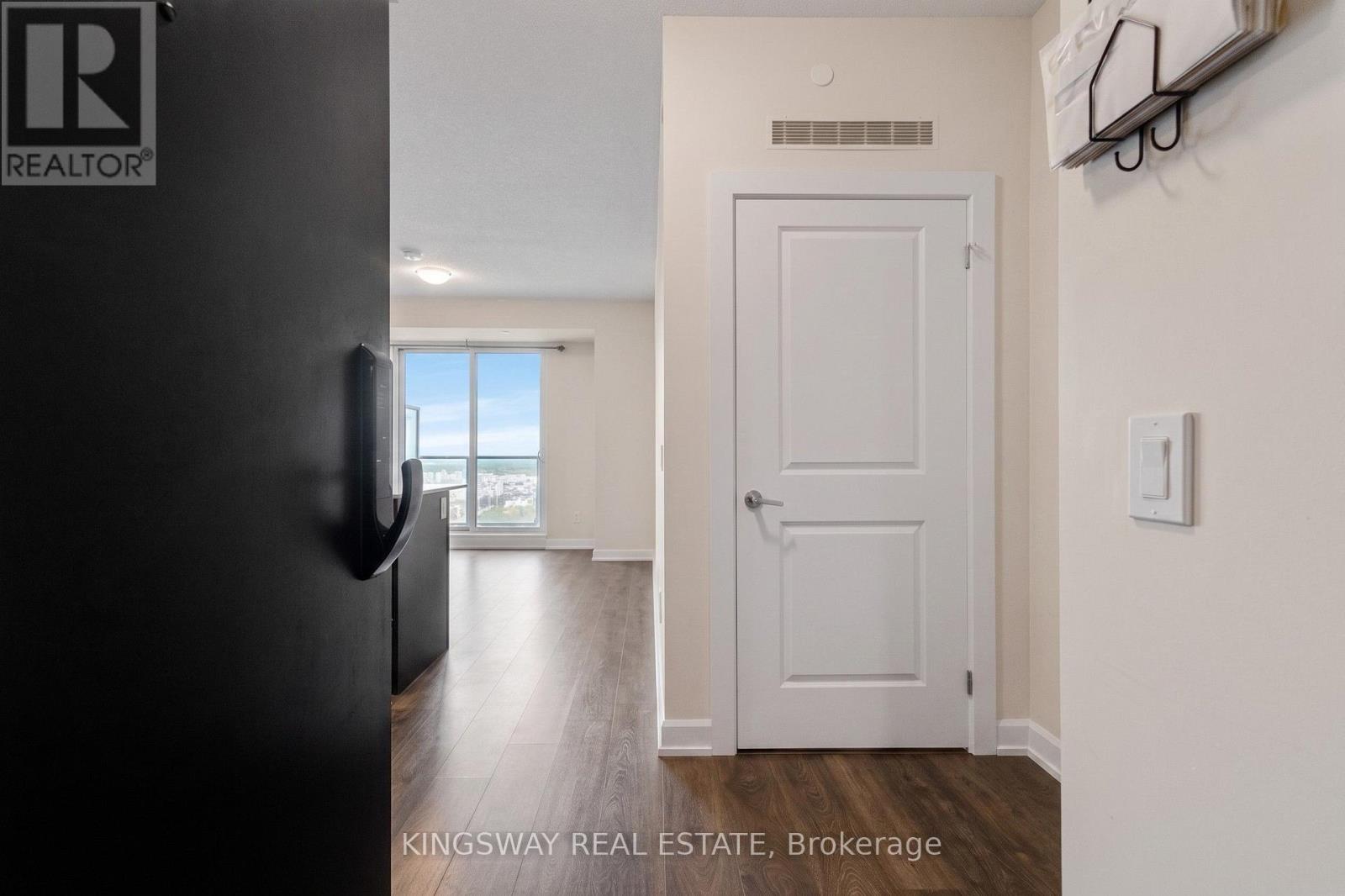 1410 - 3220 William Coltson Avenue, Oakville, Ontario  L6H 7X9 - Photo 10 - W13573730