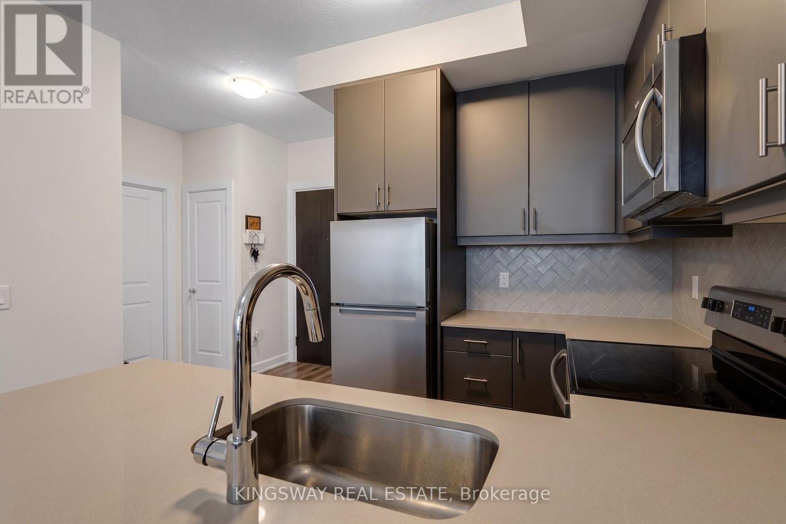 1410 - 3220 William Coltson Avenue, Oakville, Ontario  L6H 7X9 - Photo 19 - W13573730