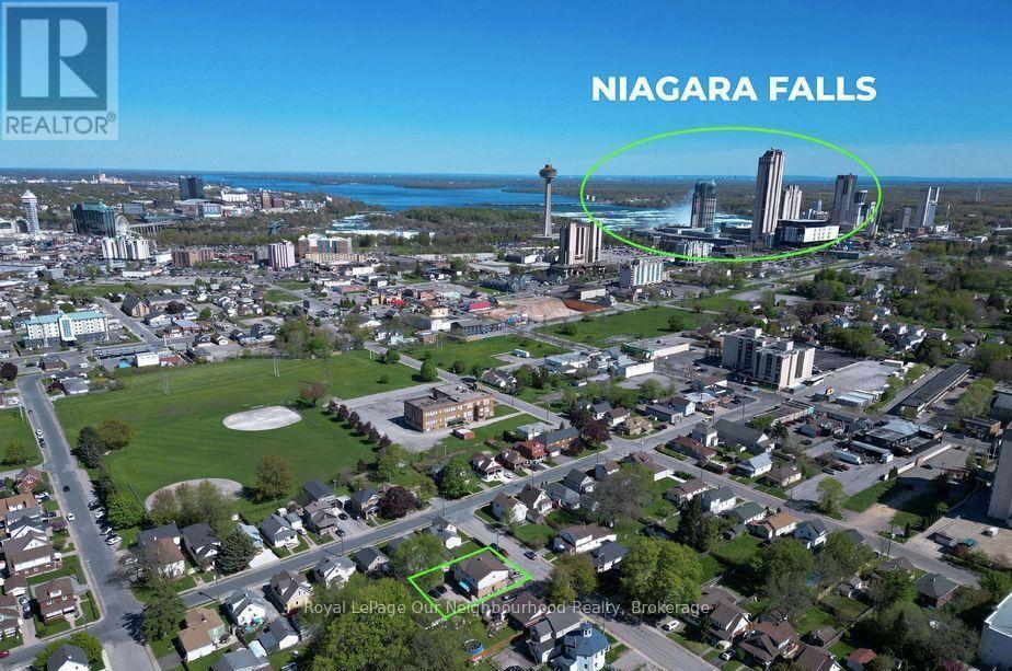 5749 Summer Street, Niagara Falls, Ontario  L2G 1M5 - Photo 2 - X13233040