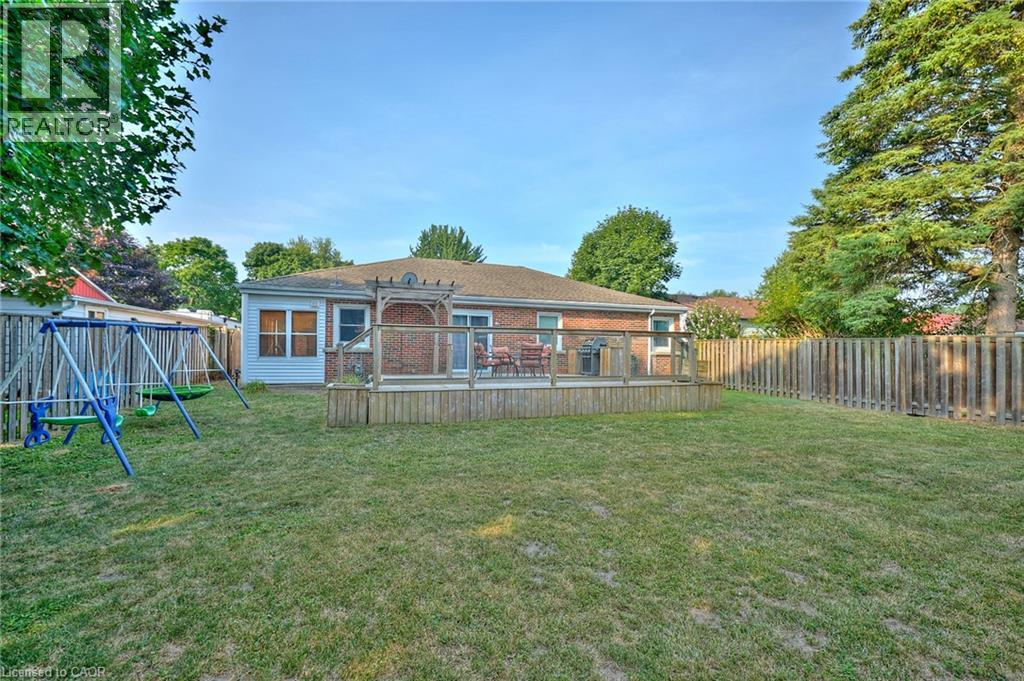 303 Park Avenue W, Dunnville, Ontario  N1A 1M7 - Photo 36 - 40847929