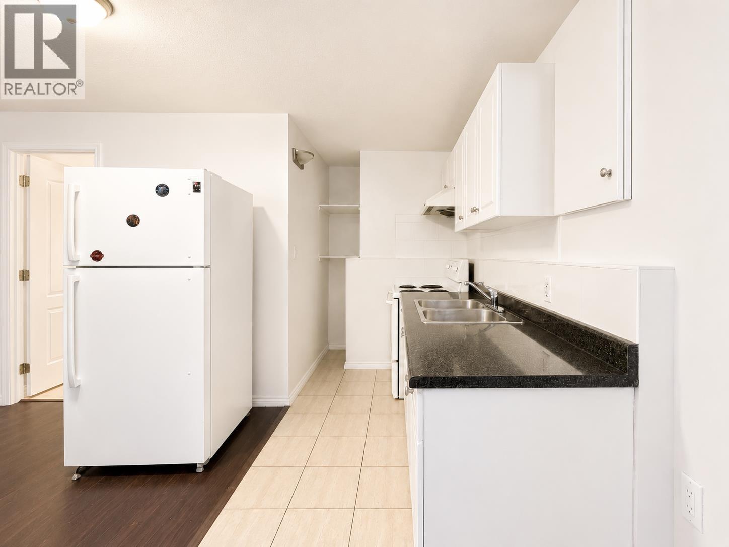 2br 5838 Kerr Street, Vancouver, British Columbia  V5R 4C1 - Photo 4 - R3147171