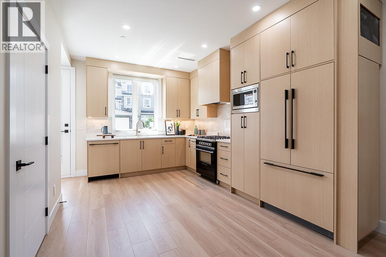 2826 Cheyenne Avenue, Vancouver, British Columbia  V5R 4R6 - Photo 8 - R3146919