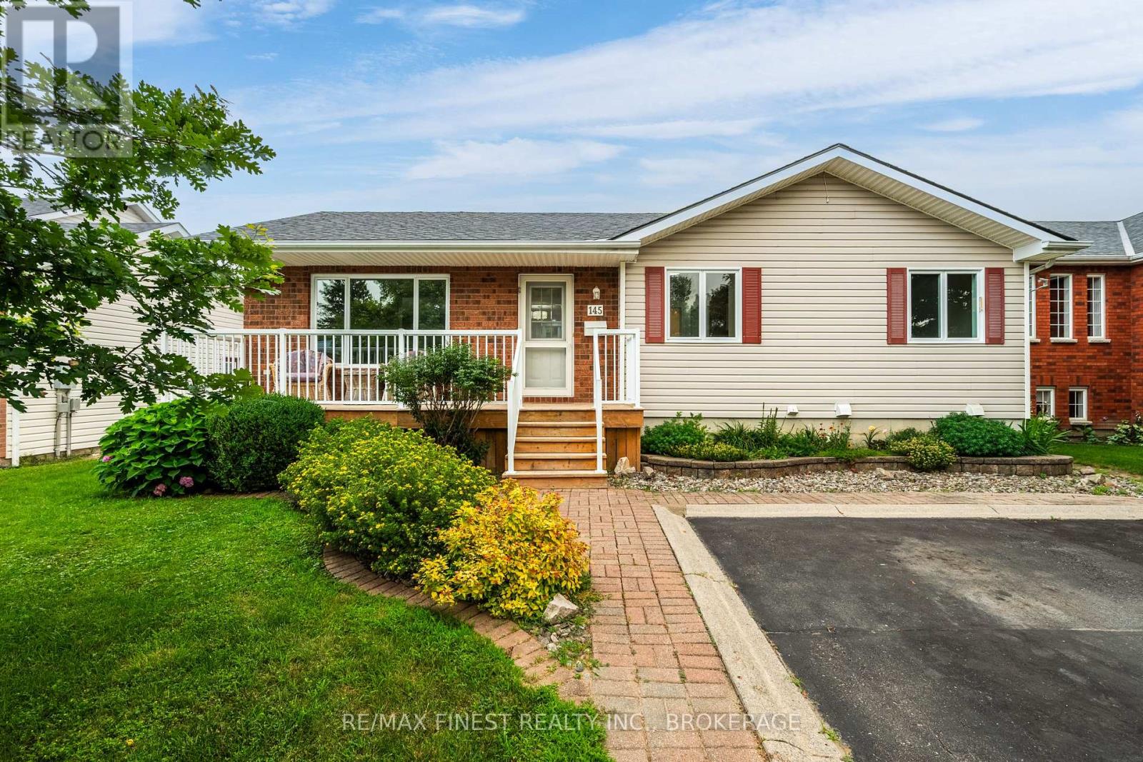 145 Elmwood Drive, Gananoque, Ontario K7G 1P2 - Photo 2 - X13574082