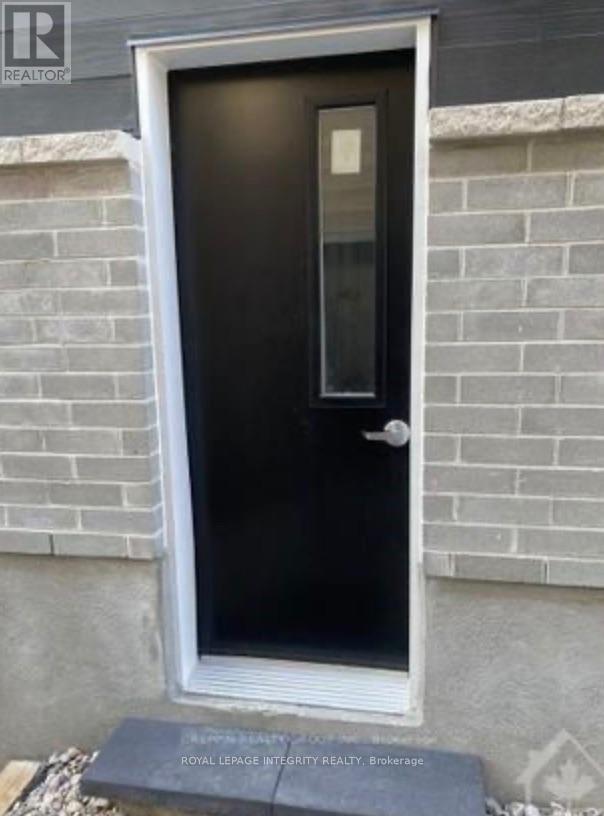 Basement - 1400 Mayview Avenue, Ottawa, Ontario K1Z 8H7 - Photo 2 - X13573936