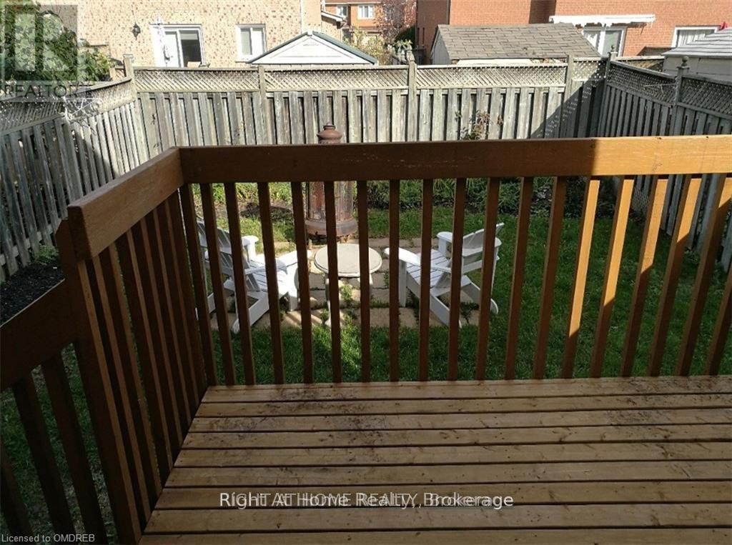 2239 Dale Ridge Drive, Oakville, Ontario  L6M 3L4 - Photo 22 - W13573962