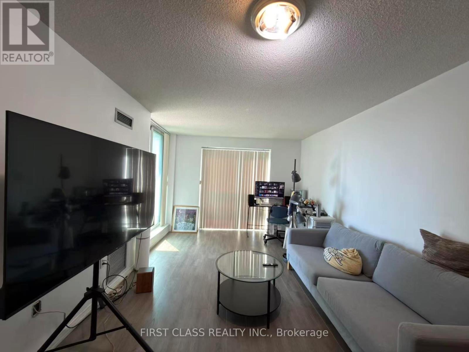 1409 - 3 Pemberton Avenue, Toronto, Ontario M2M 4M1 - Photo 2 - C13574054
