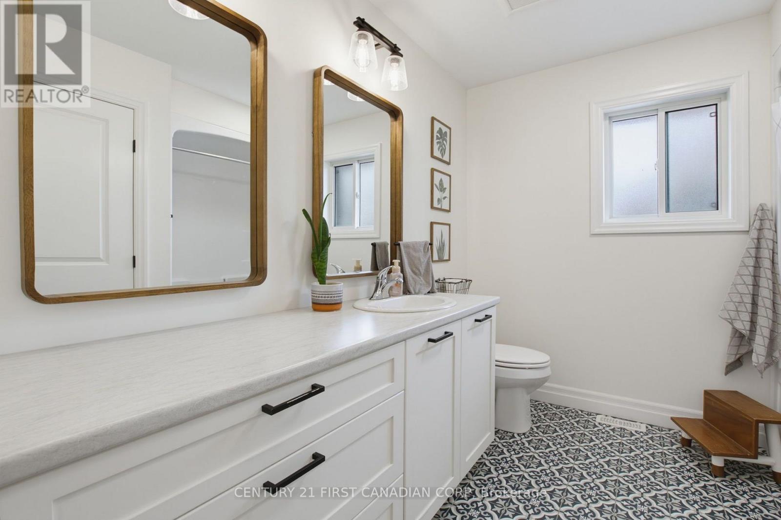 71 Renaissance Drive, St. Thomas, Ontario  N5R 0K1 - Photo 7 - X13573614