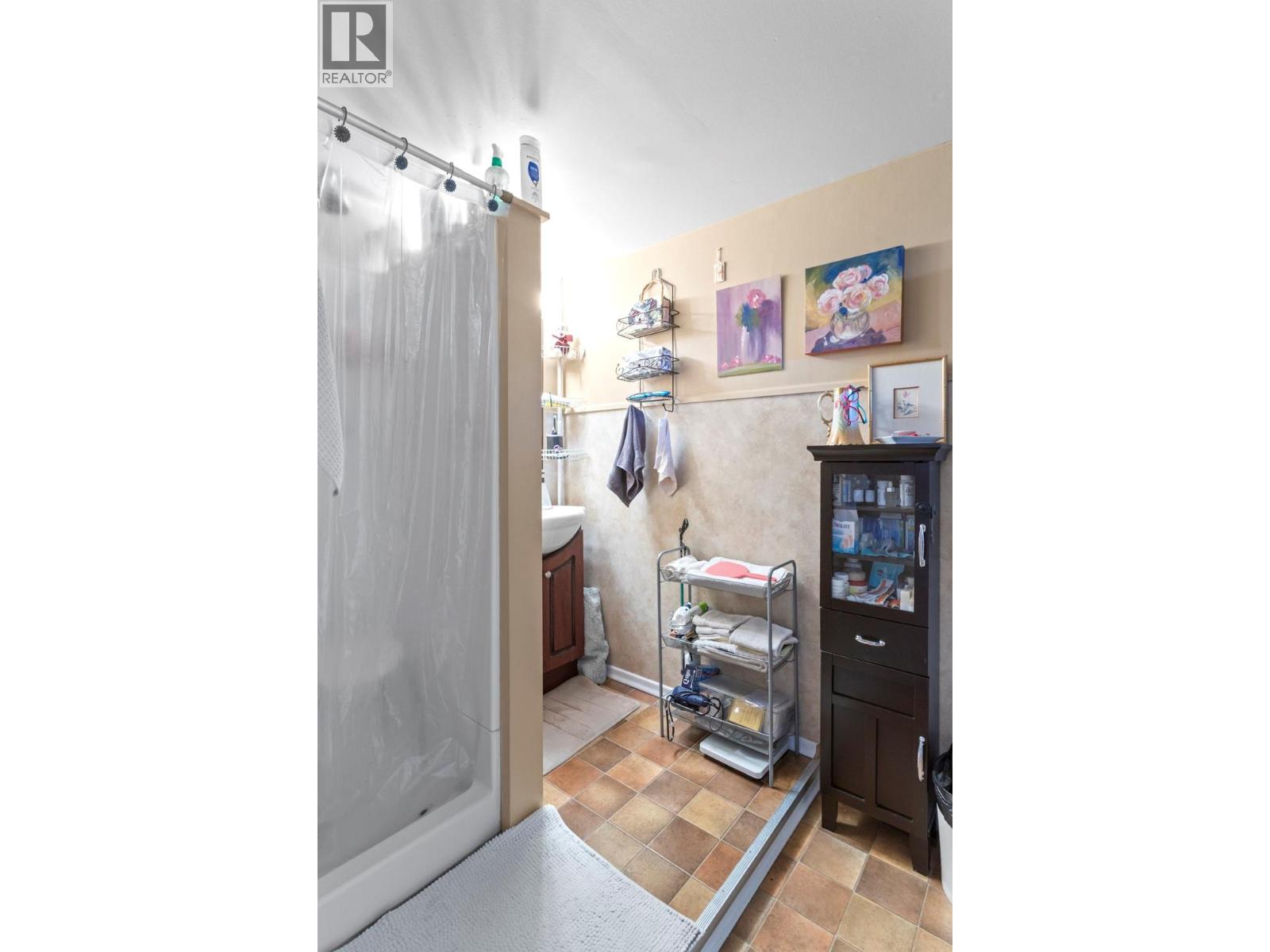 230 22 Avenue N, Creston, British Columbia  V0B 1G5 - Photo 15 - 10393403