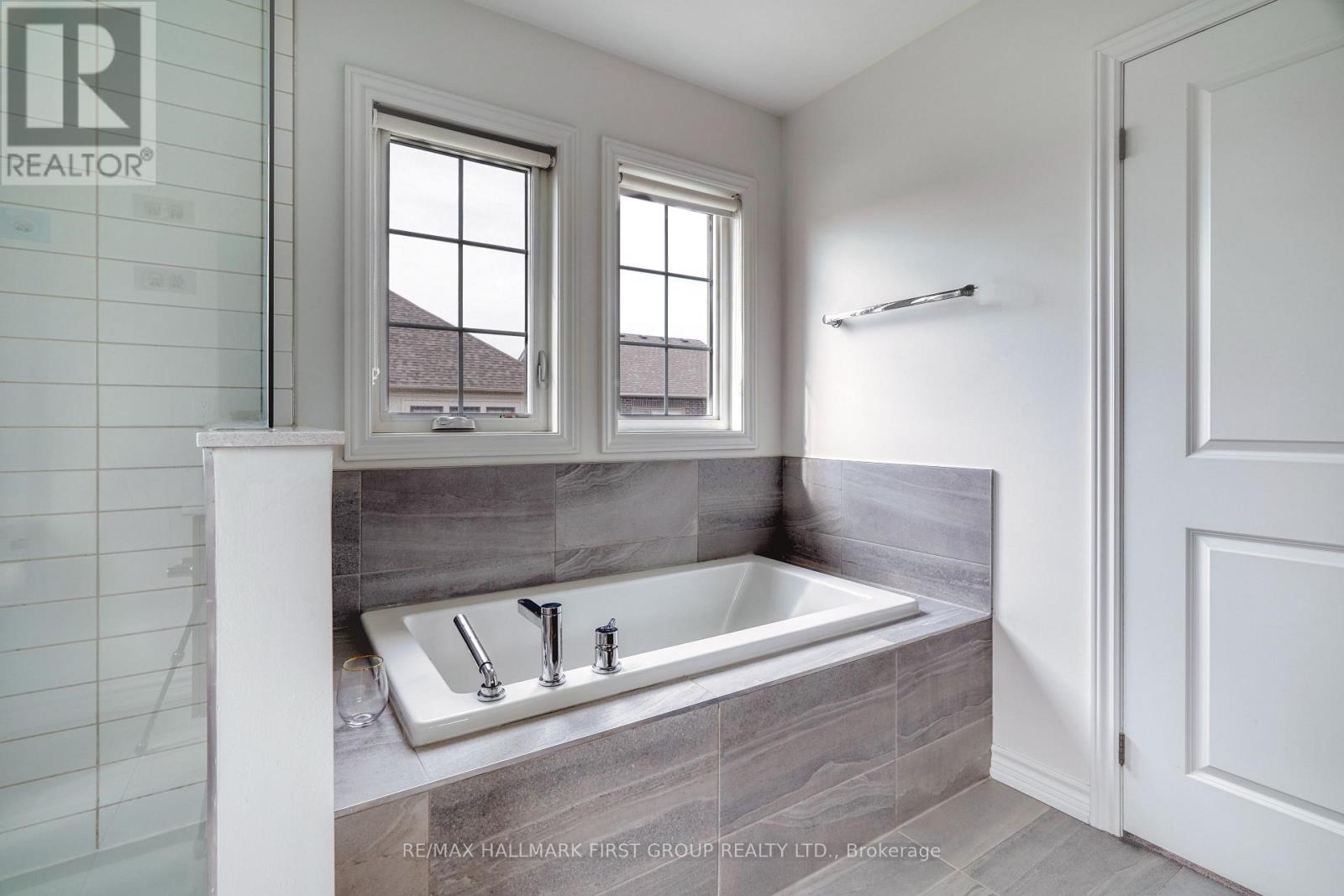 86 Maskell Crescent, Whitby, Ontario  L1P 0J7 - Photo 21 - E13573958