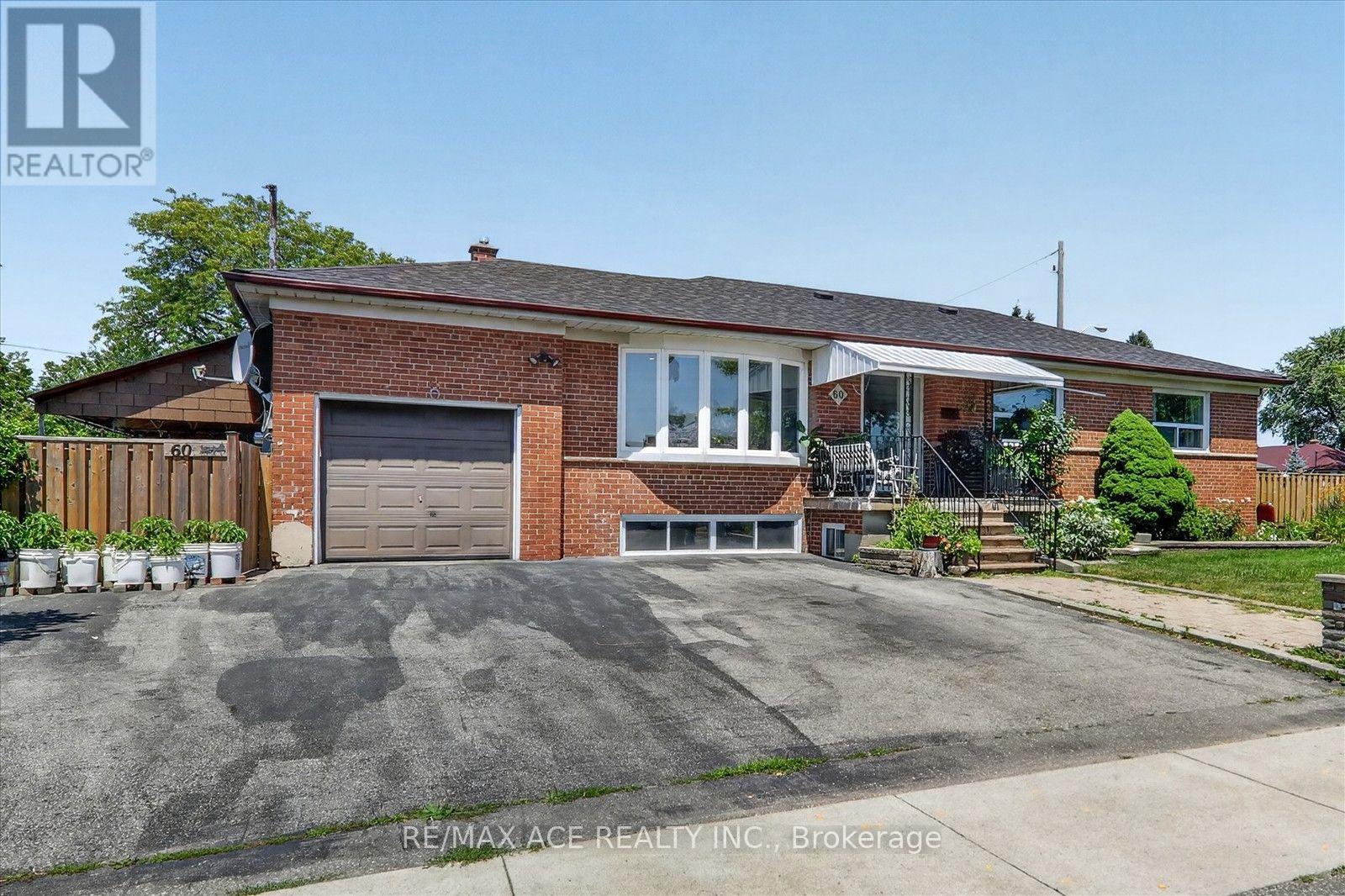 60 Chillery Avenue, Toronto, Ontario  M1K 4S9 - Photo 2 - E13574000