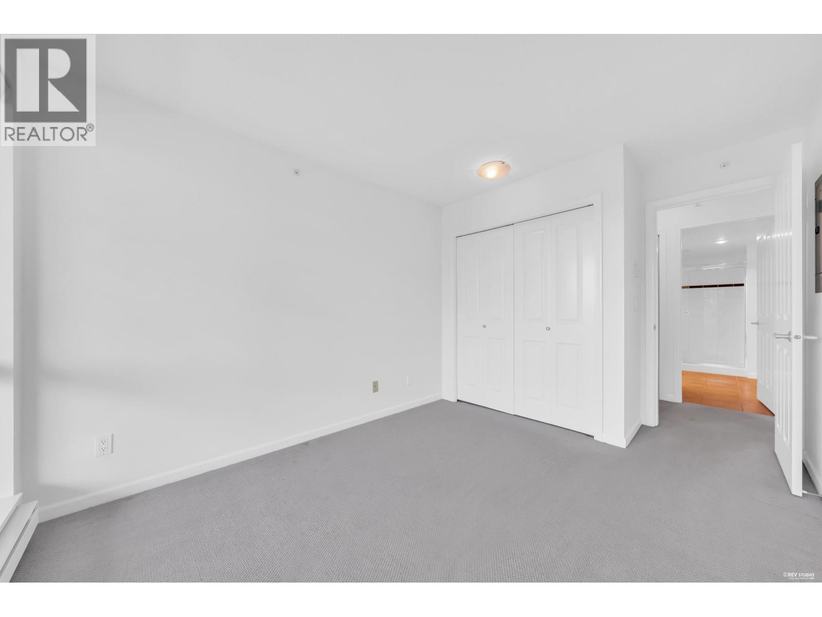 807 6611 Southoaks Crescent, Burnaby, British Columbia  V5E 4L5 - Photo 9 - R3145906