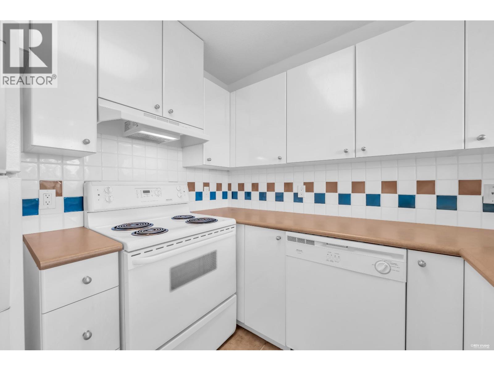 807 6611 Southoaks Crescent, Burnaby, British Columbia  V5E 4L5 - Photo 12 - R3145906