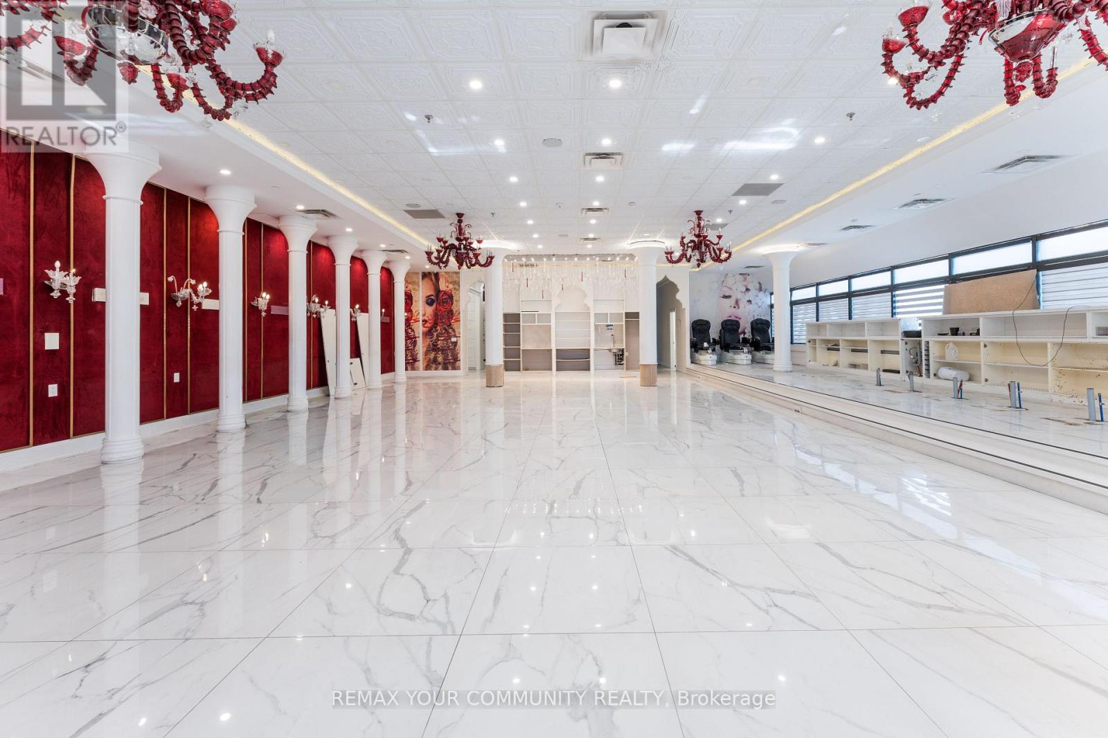 218 - 9737 Yonge Street, Richmond Hill, Ontario  L4C 8S7 - Photo 4 - N13574070