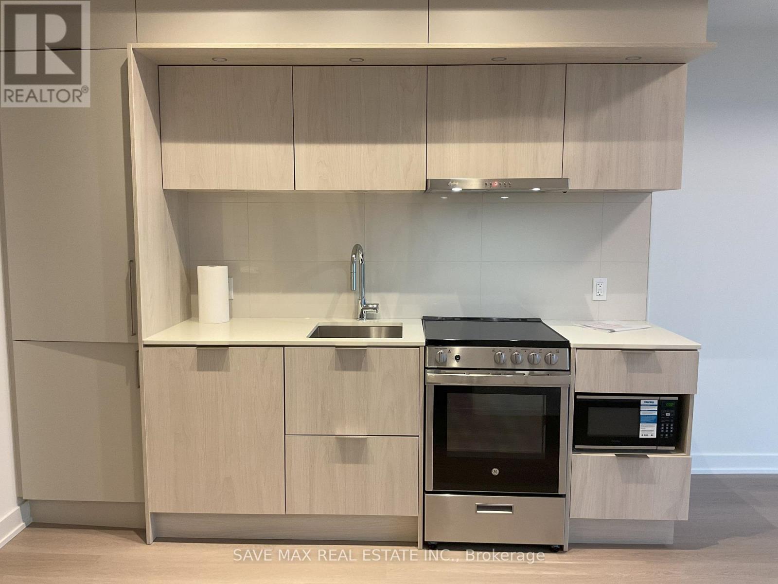 1312 - 448 Burnhamthorpe Road W, Mississauga, Ontario  L5B 0R4 - Photo 6 - W13538792