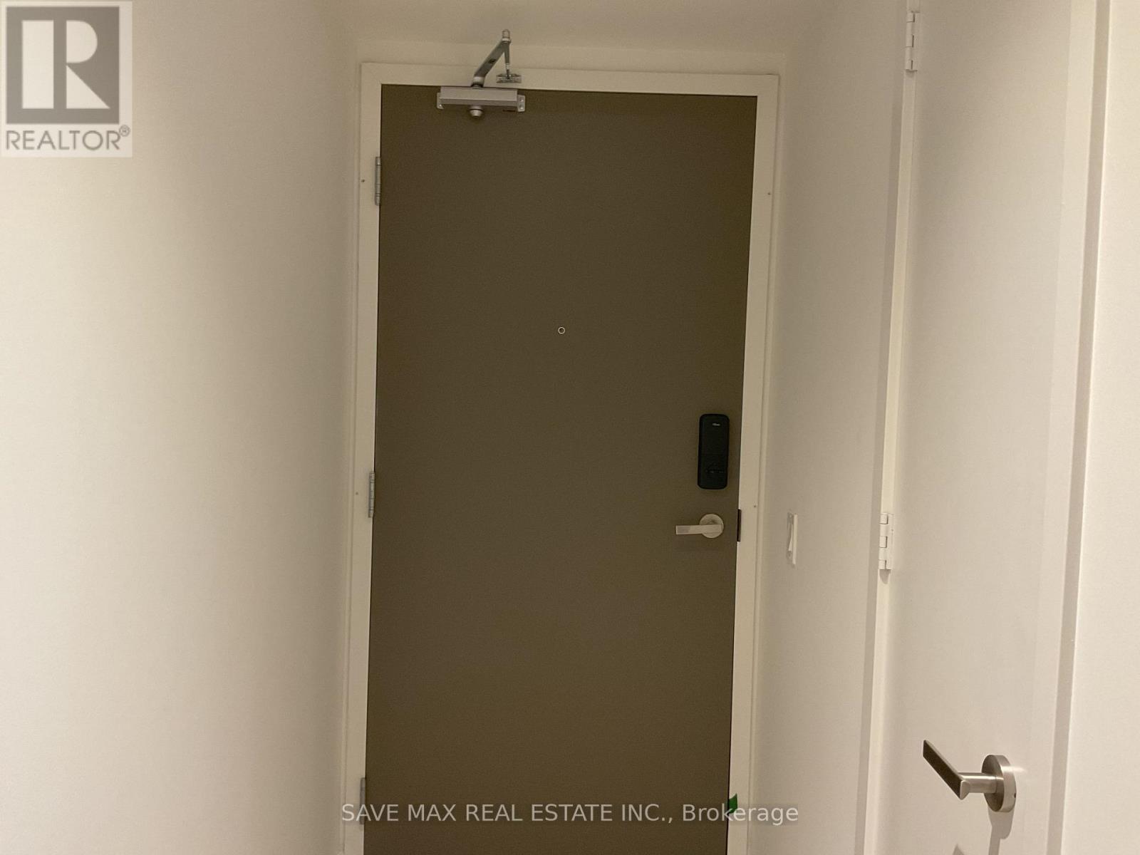 1312 - 448 Burnhamthorpe Road W, Mississauga, Ontario  L5B 0R4 - Photo 3 - W13538792