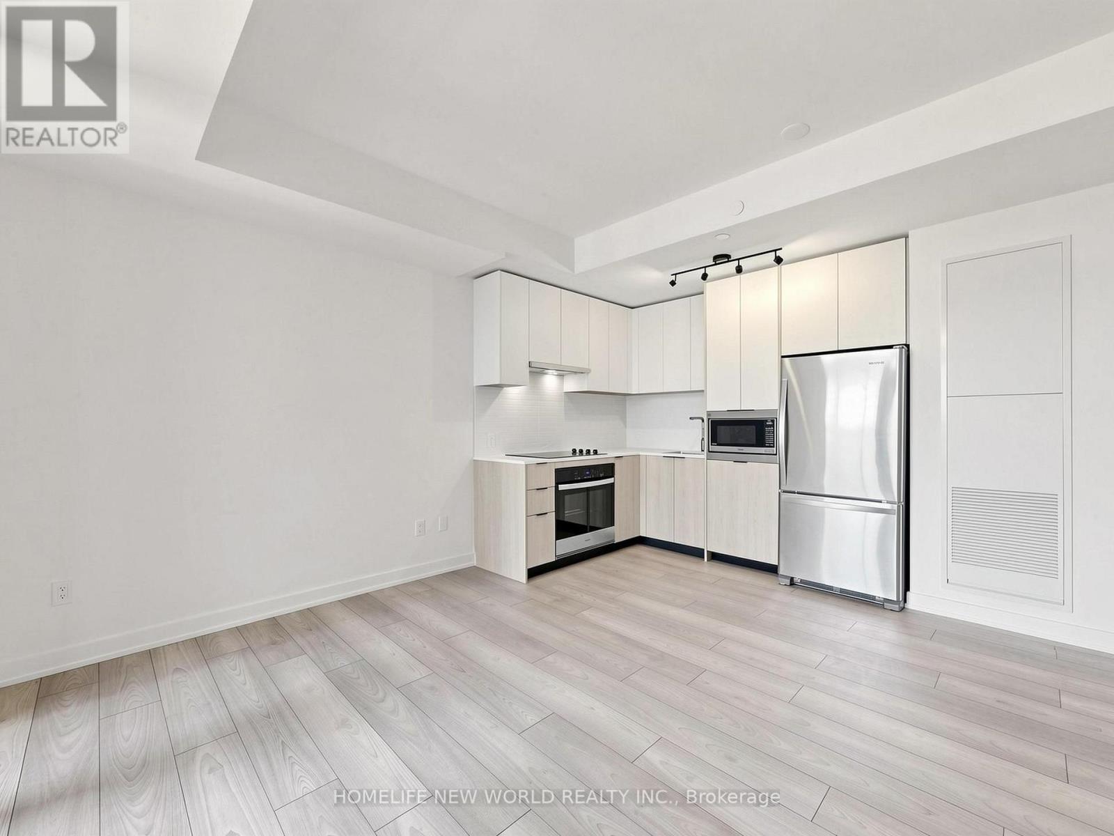 819 - 1007 The Queensway, Toronto, Ontario  M8Z 0H4 - Photo 4 - W13573906