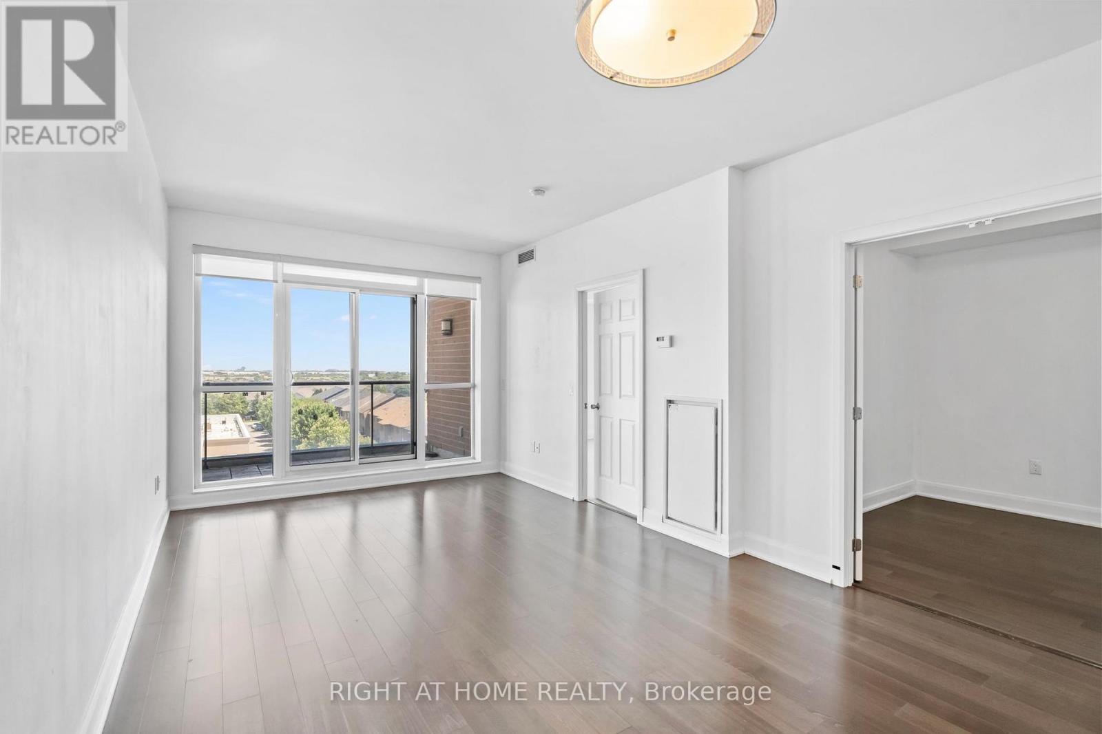 606 - 2470 Prince Michael Drive, Oakville, Ontario  L6H 0G9 - Photo 17 - W13573948