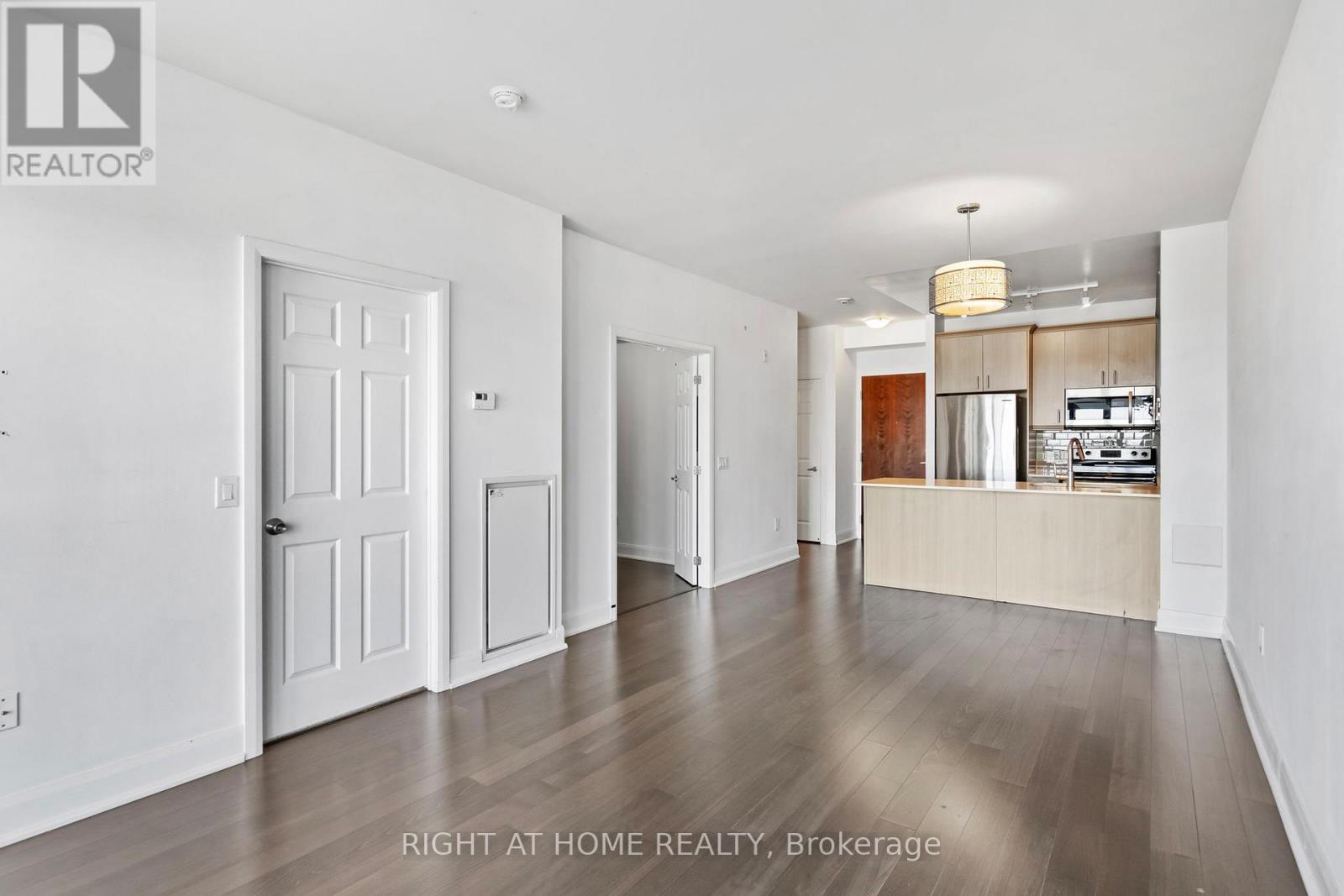 606 - 2470 Prince Michael Drive, Oakville, Ontario  L6H 0G9 - Photo 19 - W13573948