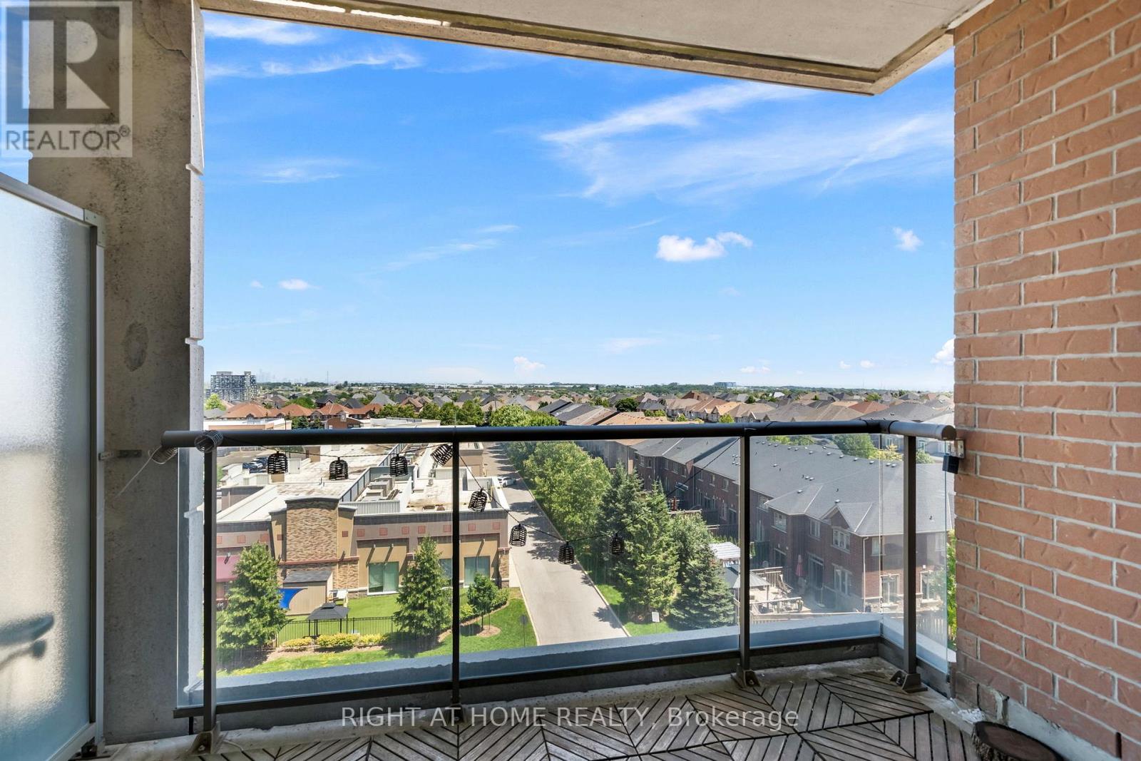 606 - 2470 Prince Michael Drive, Oakville, Ontario  L6H 0G9 - Photo 24 - W13573948