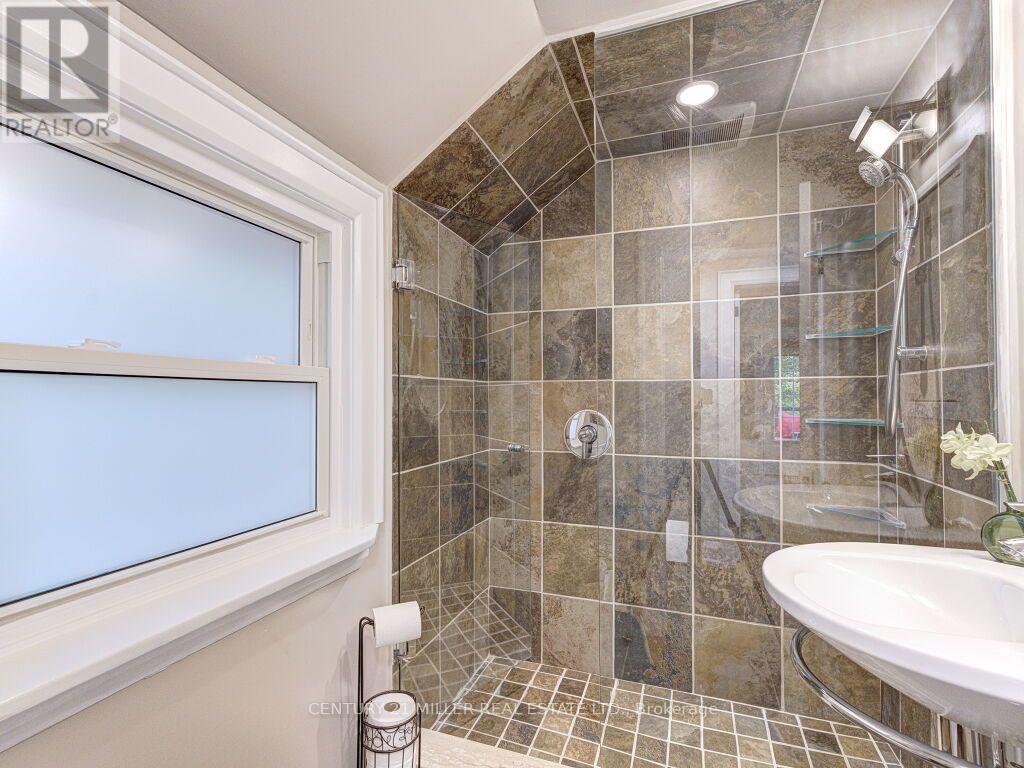 1007 North Shore Boulevard E, Burlington, Ontario  L7T 1X8 - Photo 28 - W13573990