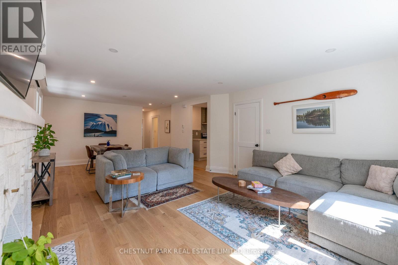 B - 49 Springmount Avenue, Toronto, Ontario  M6H 2Y5 - Photo 3 - W13574034