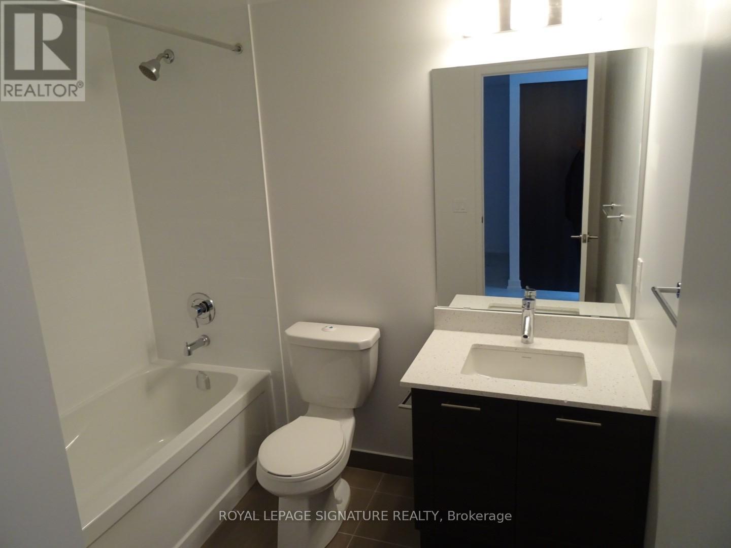 3203 - 2220 Lake Shore Boulevard W, Toronto, Ontario  M8Y 0C1 - Photo 15 - W13574044