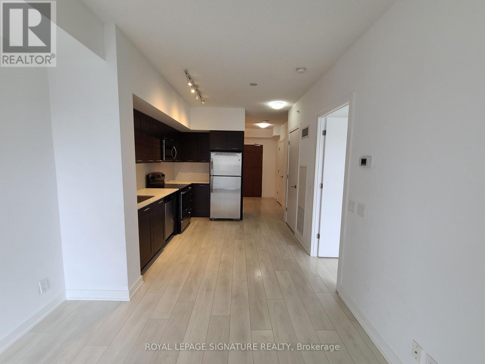 3203 - 2220 Lake Shore Boulevard W, Toronto, Ontario  M8Y 0C1 - Photo 6 - W13574044