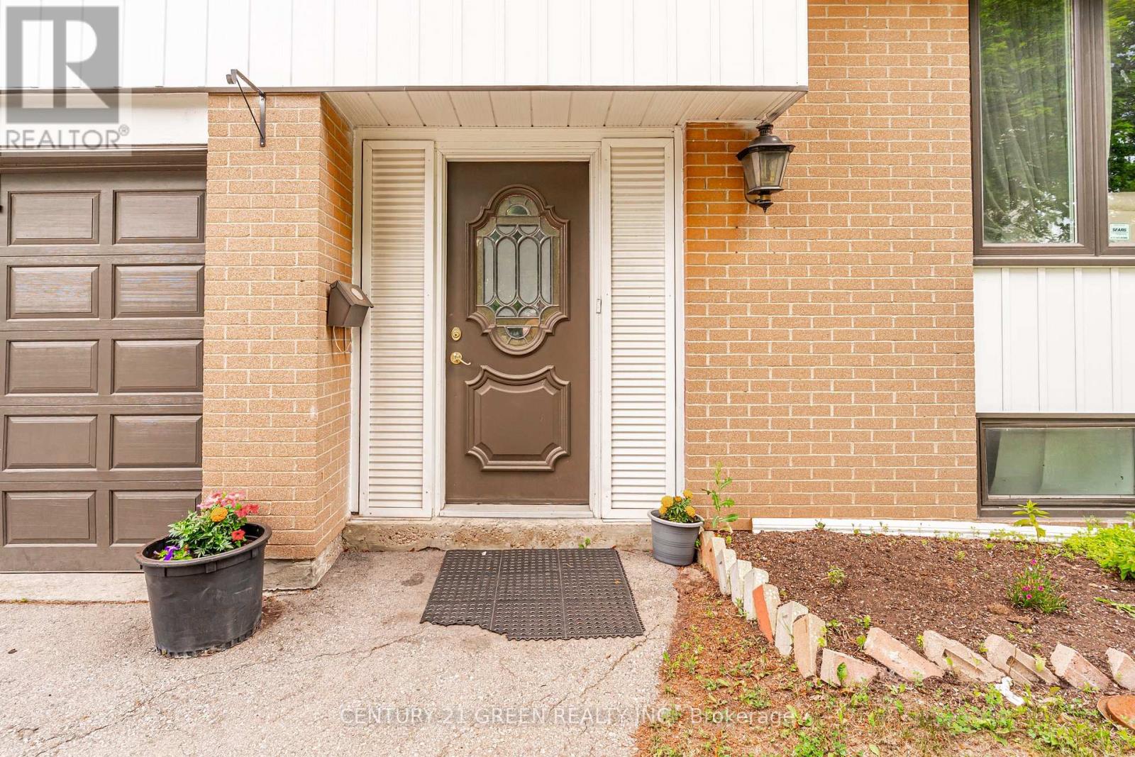 349 Bartley Bull Parkway, Brampton, Ontario  L6W 2L5 - Photo 5 - W13574056