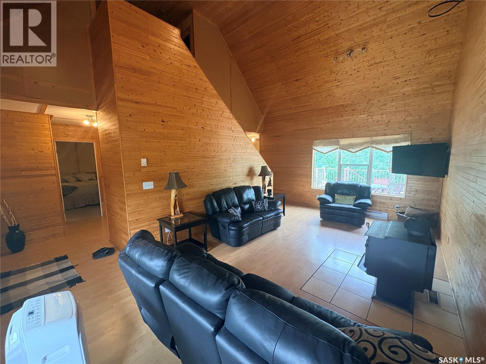 Joanette Dr Cabin, Leask Rm No. 464, Saskatchewan S0J 1M0 - Photo 17 - SK042577