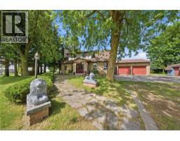 800 TREMAINE Avenue S, Listowel, Ontario