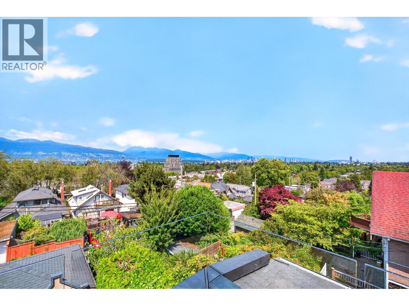 3835 W 12TH AVENUE, vancouver, British Columbia