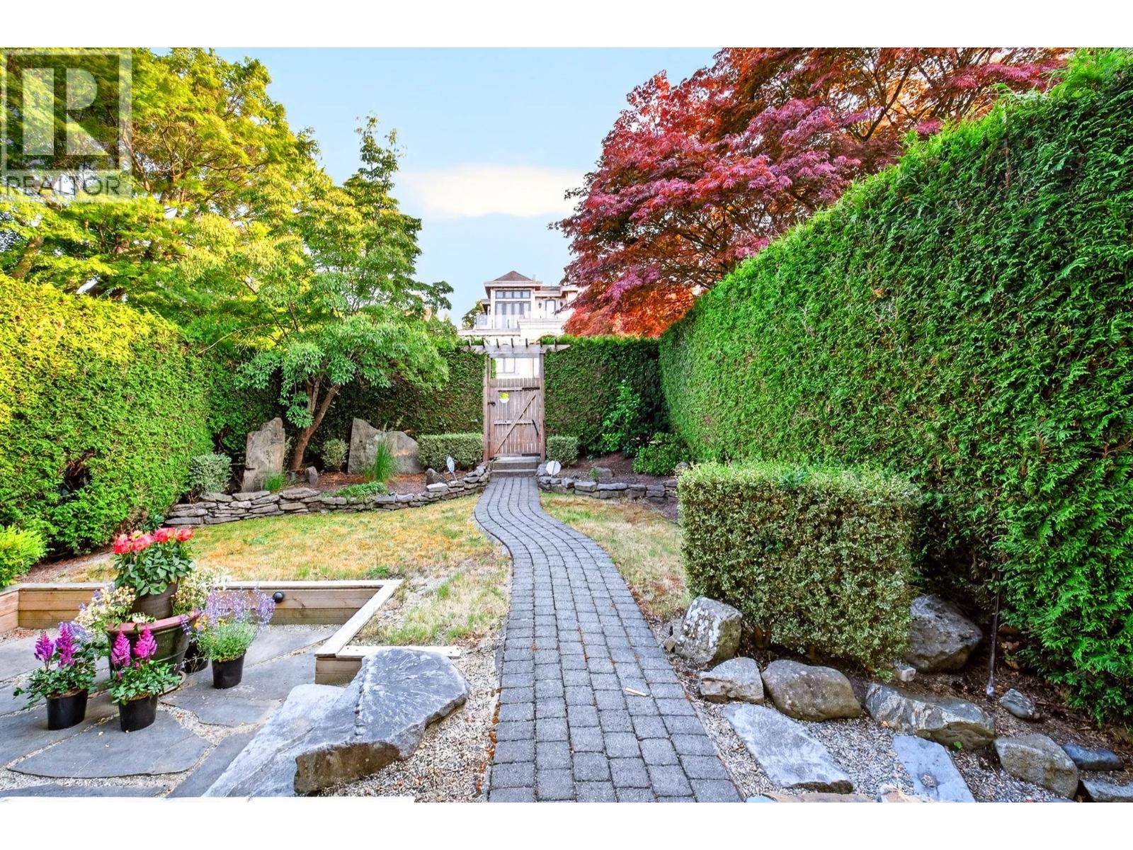 Listing image 11
