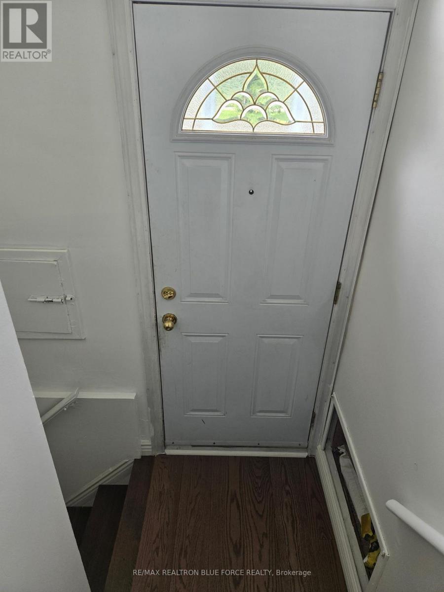 103 Santamonica Boulevard, Toronto, Ontario  M1L 4H3 - Photo 10 - E13574178