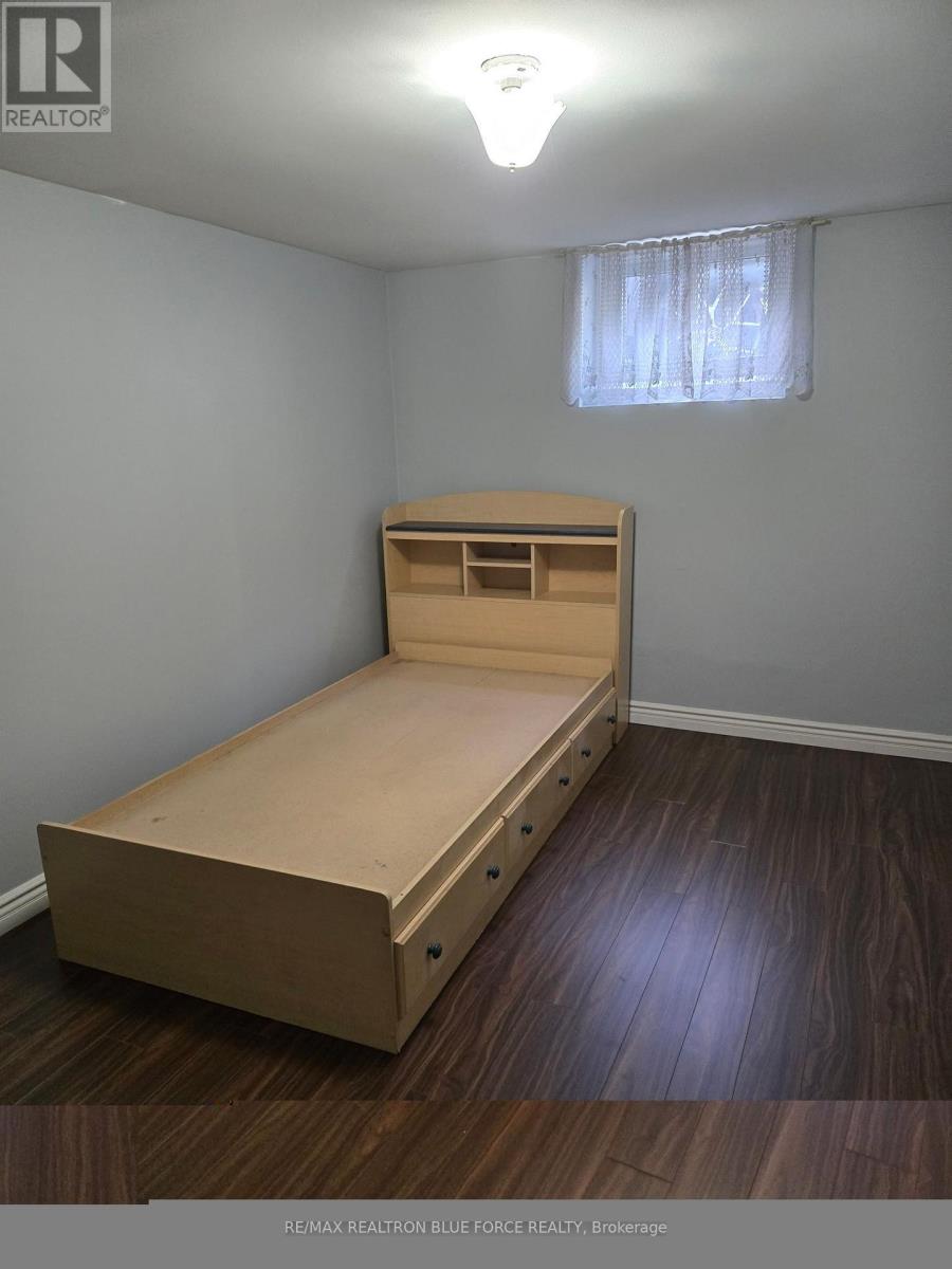 103 Santamonica Boulevard, Toronto, Ontario  M1L 4H3 - Photo 9 - E13574178