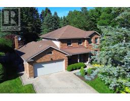 275 WOODLAND DRIVE, Hamilton, Ontario