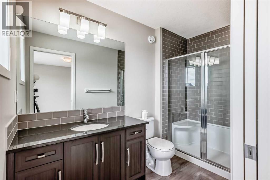 18 Willow Crescent, Okotoks, Alberta  T1S 5S2 - Photo 13 - A2320557