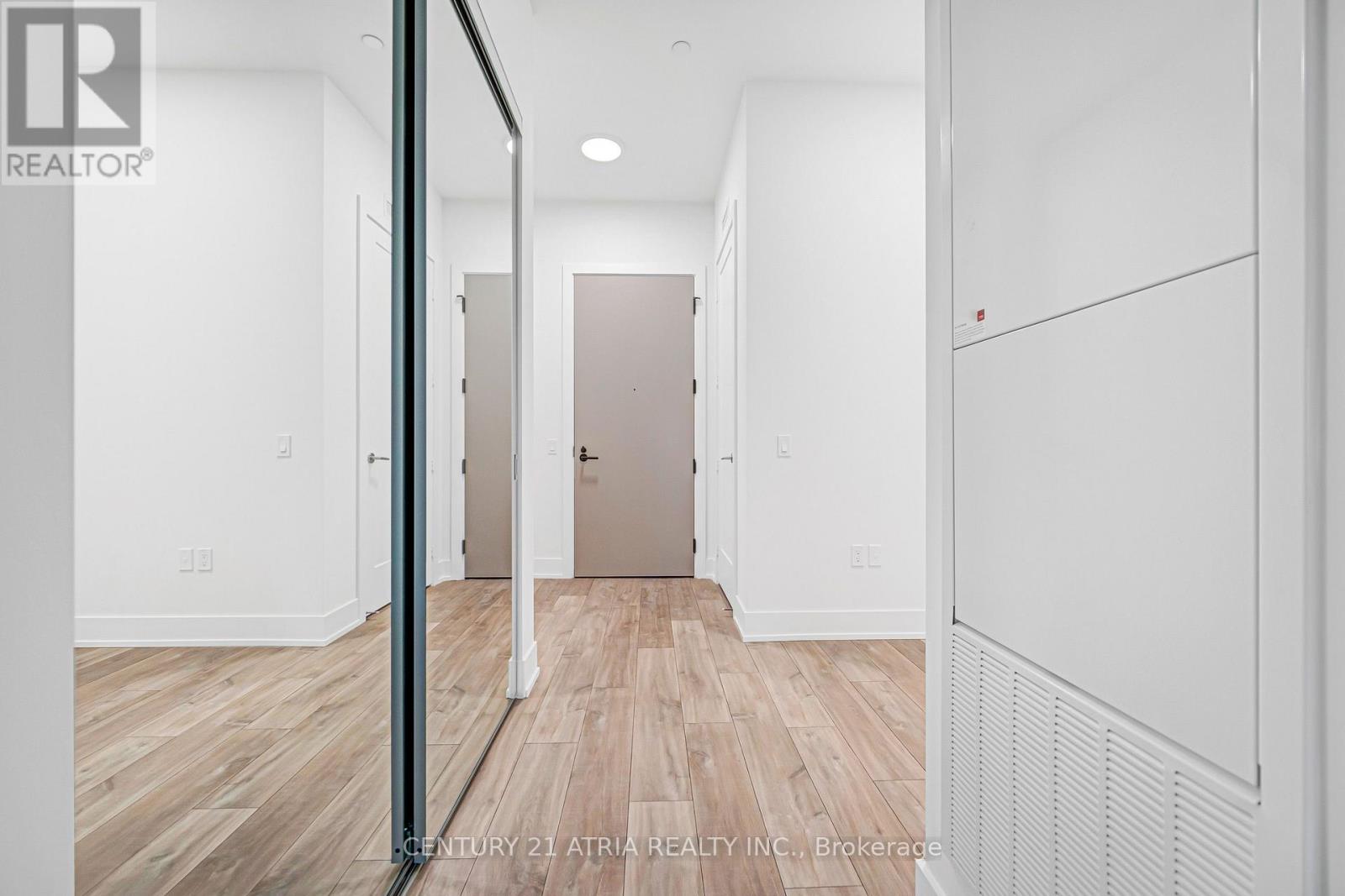 Ph03 - 858 Dupont Street, Toronto, Ontario M6G 0C1 - Photo 2 - W13573738