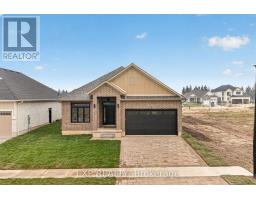 6 SULLIVAN STREET, South Huron, Ontario