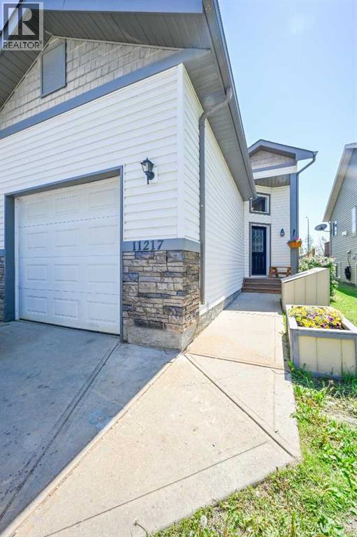 11217 69 Avenue, Grande Prairie