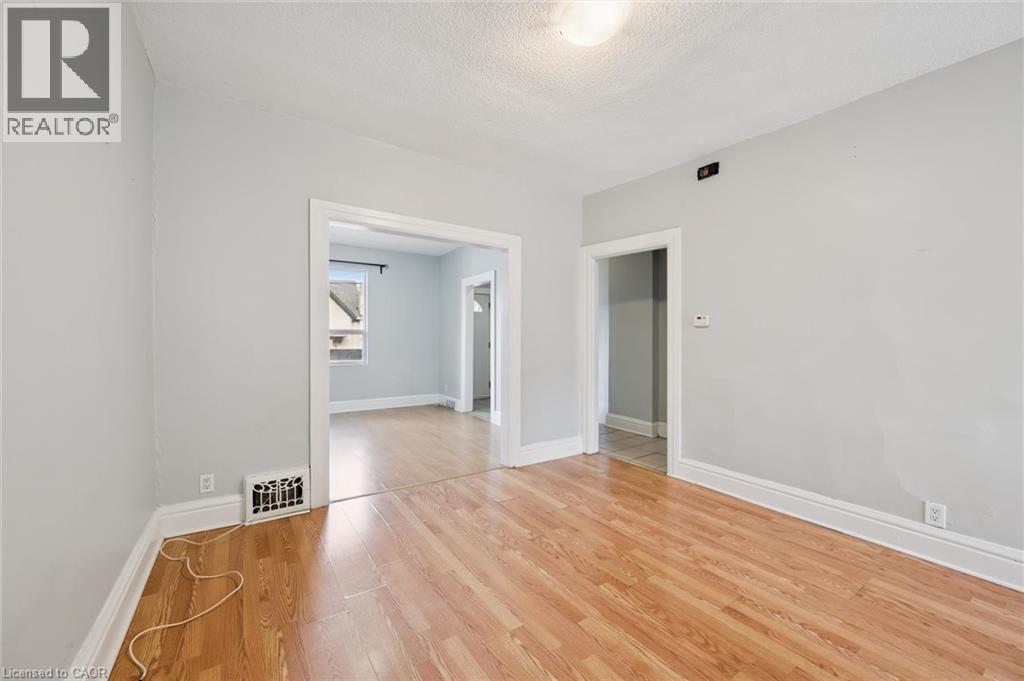 126 Wellington Street N, Kitchener, Ontario  N2H 5K1 - Photo 12 - 40845950